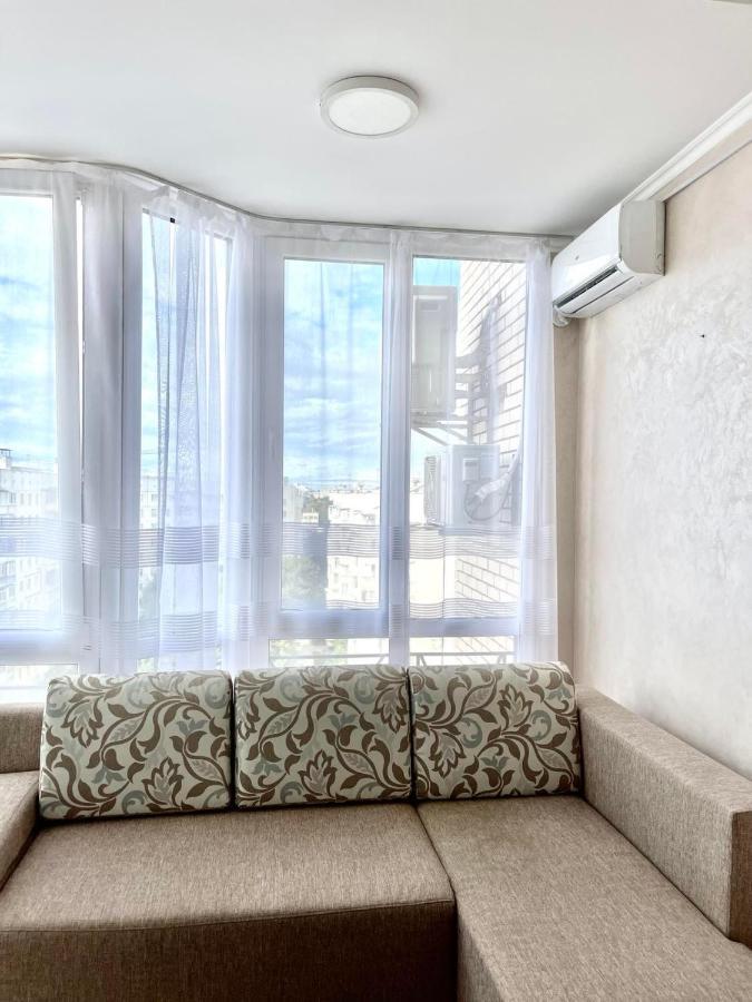 Apartment Atlant Luxury Family поряд з тц депот, безконтактне заселення Chernivtsi