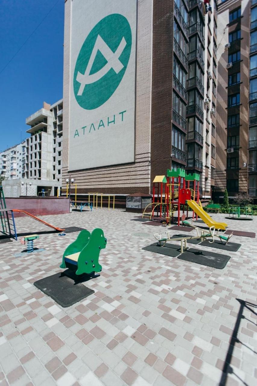 Apartment Atlant Luxury Family поряд з тц депот, безконтактне заселення