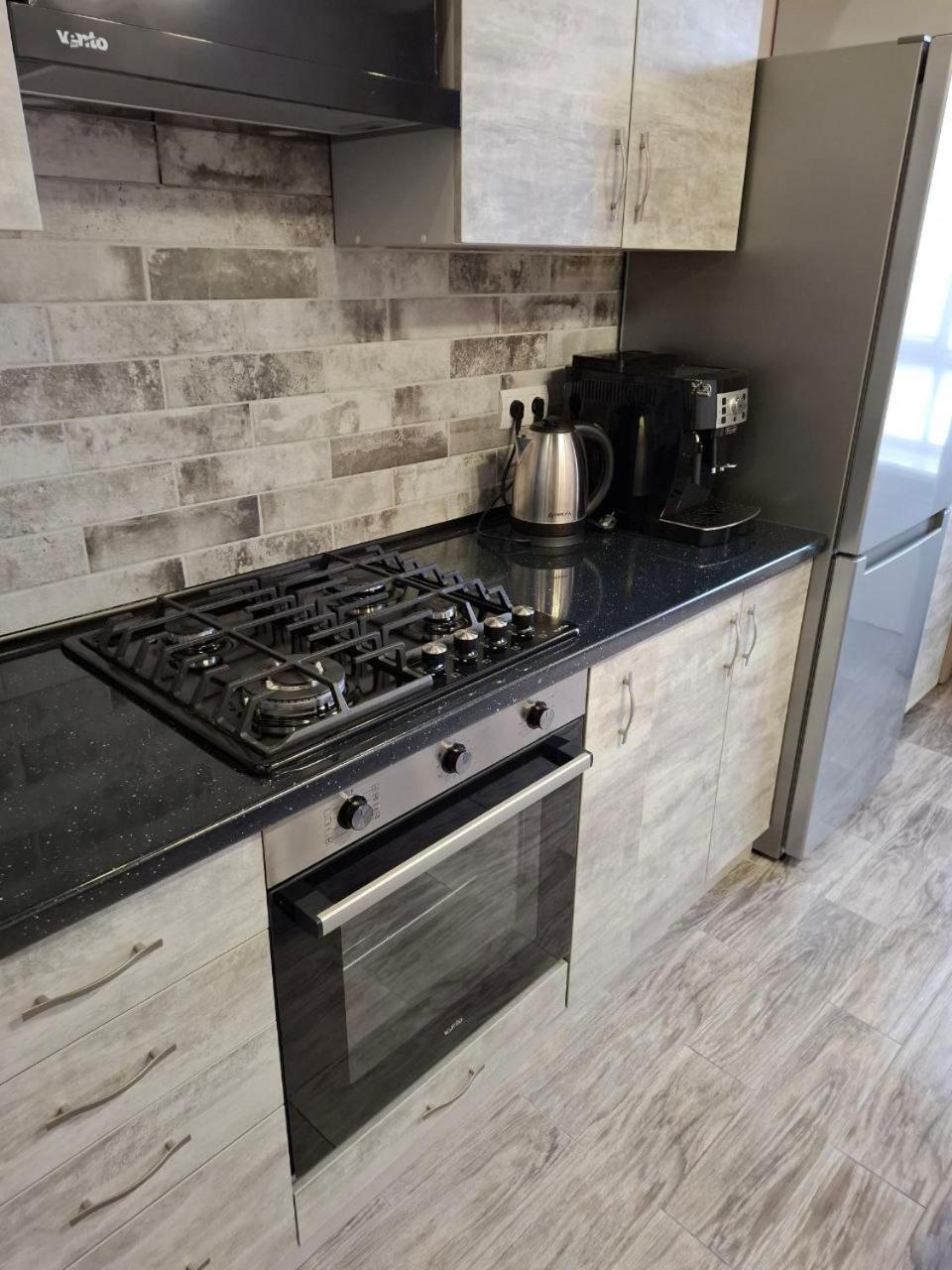Apartment Atlant Luxury Family поряд з тц депот, безконтактне заселення *