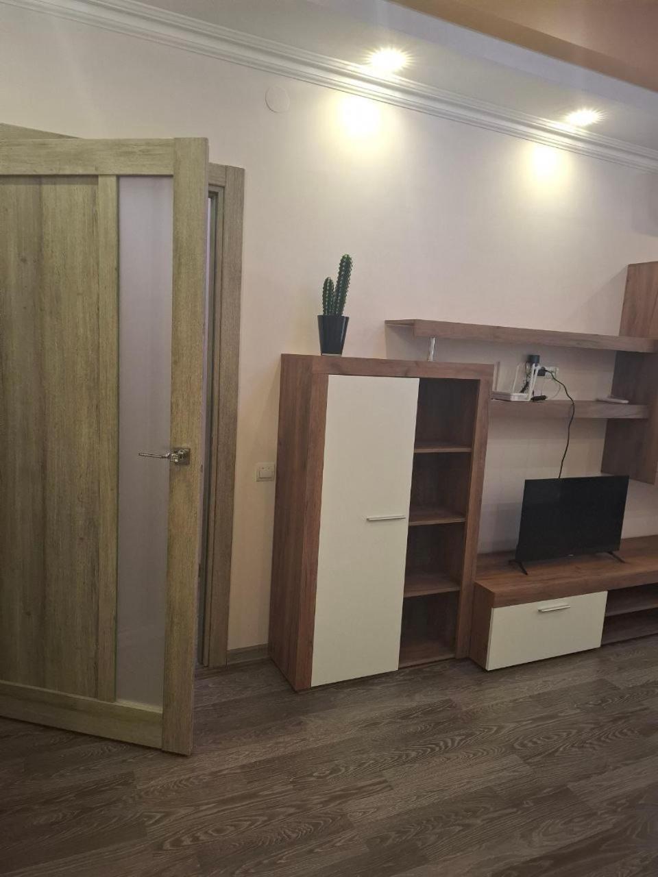 Atlant Luxury Family поряд з тц депот, безконтактне заселення Apartment *