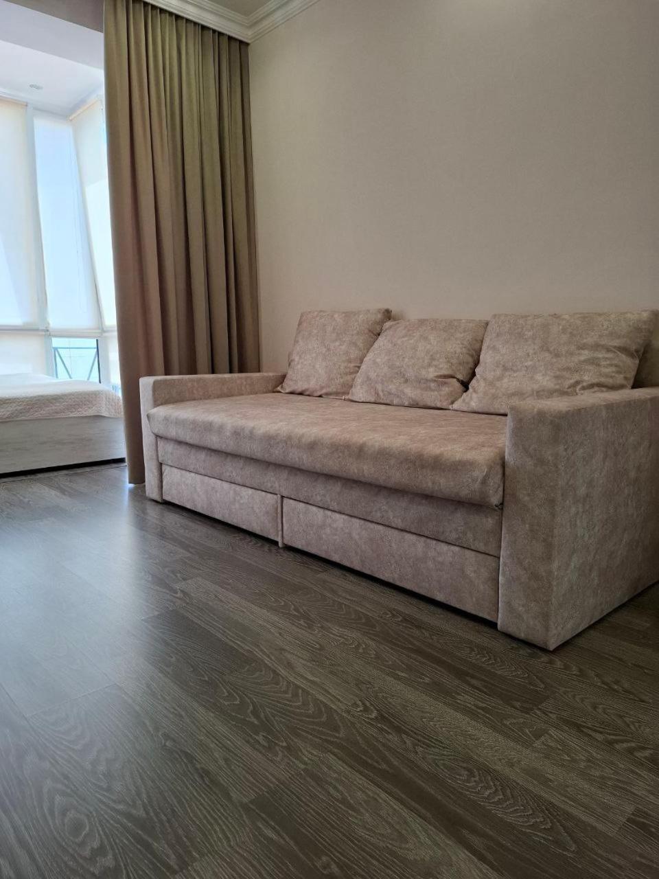 Atlant Luxury Family поряд з тц депот, безконтактне заселення Apartment Chernivtsi